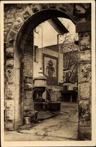 Ak Vence Alpes Maritimes, Vieille Fontaine