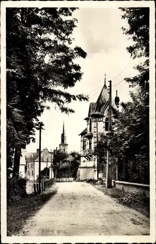 Ak Champagné Sarthe, Straßenpartie