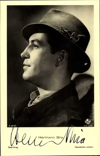 Ak Schauspieler Hermann Brix, Portrait im Profil, Hut, Ross 3230/1, Autogramm
