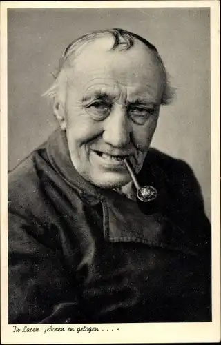 Ak Laren Nordholland, Alter Mann mit Pfeife, Portrait
