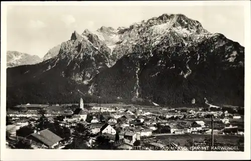 Ak Mittenwald in Oberbayern, Ortsansicht, Karwendel