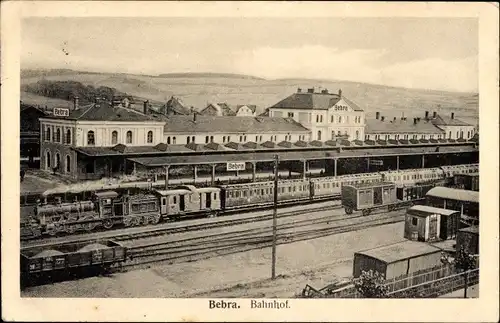 Ak Bebra an der Fulda in Hessen, Bahnhof von der Gleisseite, Eisenbahn, Dampflokomotive