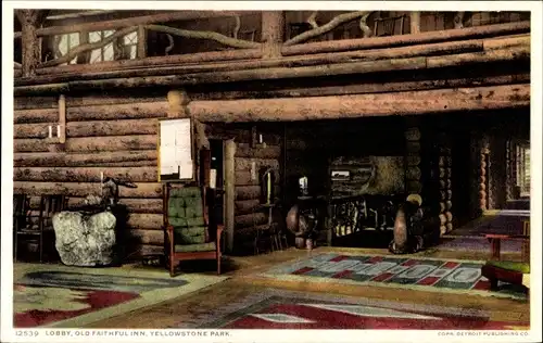 Ak Wyoming USA, Yellowstone-Nationalpark, Old Faithful Inn, Lobby