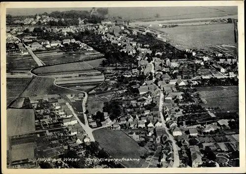 Ak Hoya an der Weser, Totalansicht vom Ort, Fliegeraufnahme