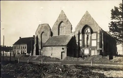 Foto Ak Keyewo, Kriegszerstörungen, Kirche, Trümmer, Ruine, I. WK