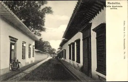 Ak Medellín Kolumbien, Calle Quebrada oben