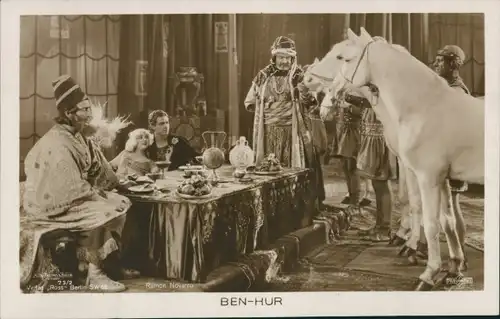Ak Schauspieler Ramon Novarro, Filmszene aus Ben Hur, Pferde, Ross Verlag 73 2