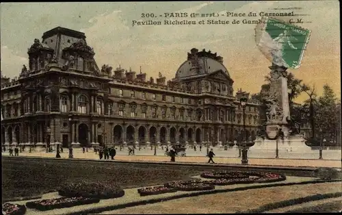 Ak Paris I Louvre, Place du Carrousel, Pavillon Richelieu, Statue