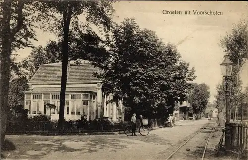 Ak Voorschoten Südholland, Straße, Radfahrer