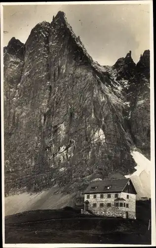 Ak Hinterriß Vomp in Tirol, Falkenhütte, Adolf Sotier Haus