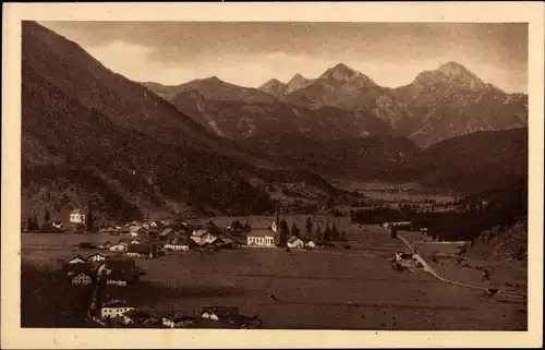 Ak Bichlbach in Tirol, Blick auf den Ort