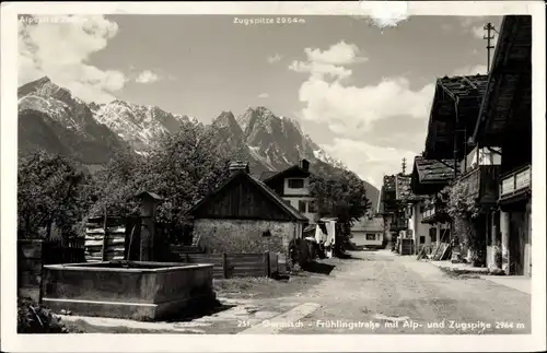 Ak Garmisch Partenkirchen in Oberbayern, Frühlingstraße, Alpspitze, Zugspitze