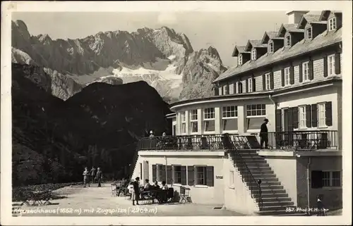 Ak Garmisch Partenkirchen in Oberbayern, Kreuzeckhaus, Adolf-Zoeppritz-Haus, Zugspitze