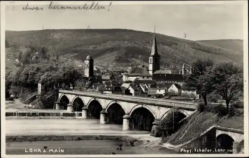 Foto Ak Lohr am Main Unterfranken, Brücke, Kirche