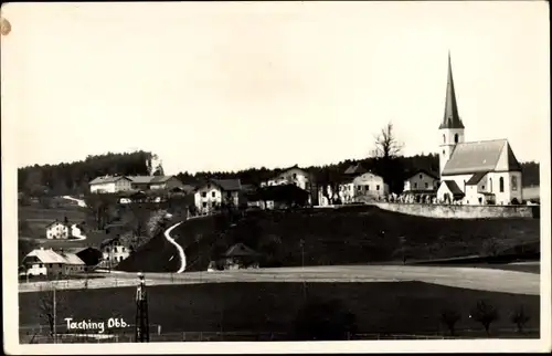 Foto Ak Taching am See Oberbayern, Ortsansicht, Kirche