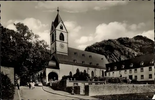 Ak Bornhofen am Rhein, Wallfahrtskirche mit Kloster