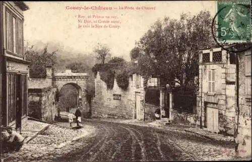 Ak Coucy le Chateau Aisne, Porte de Chauny