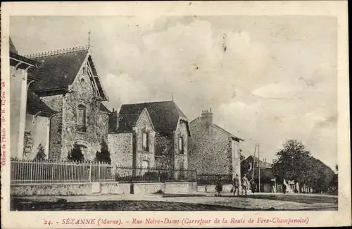 Ak Sézanne Marne, Rue Notre-Dame, Kreuzung der Route de Fere-Champenoise