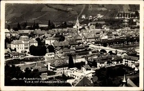 Ak Albertville Savoie, Blick aus der Vogelperspektive auf die Kaserne