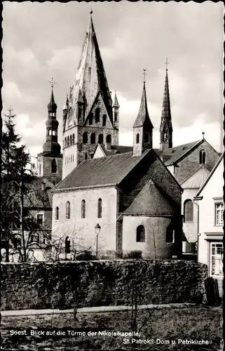 Ak Soest in Westfalen, St. Patrokli Dom, Petrikirche, Nikolaikapelle, Türme