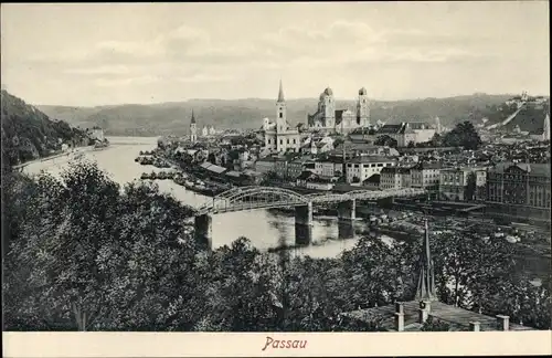 Ak Passau in Niederbayern, Ortsansicht, Brücke, Dom, Rathaus