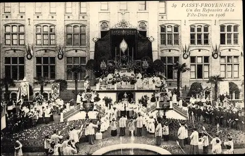 Ak Passy Froyennes Tournai Wallonien Hennegau, Un des Reposoirs de la Fete Dieu en 1906