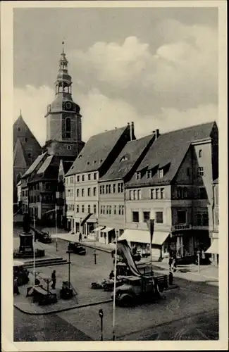 Ak Lutherstadt Eisleben, Der Markt, Fahrzeuge