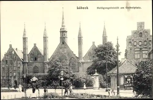 Ak Hansestadt Lübeck, Heiligengeiststift am Geibelplatz