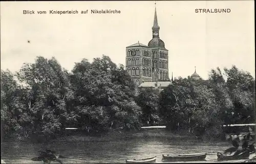 Ak Stralsund in Vorpommern, Knieperteich, Nikolaikirche, Boote