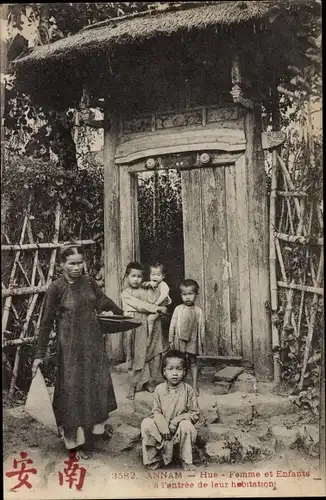 Ak Volkstypen Annam Vietnam, Hue, Femme et Enfants