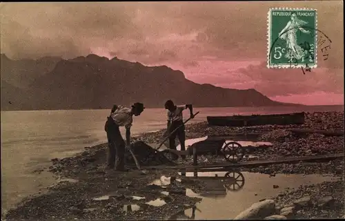 Ak Vaud Kanton Waadt ? Männer arbeiten am Ufer, Lac Léman ?