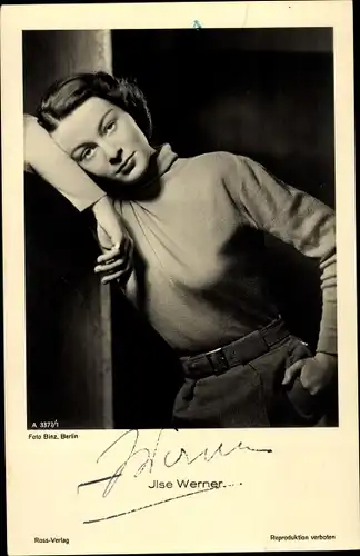 Ak Schauspielerin Ilse Werner, Portrait, Ross 3377/1, Autogramm