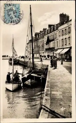 Ak Saint Valéry en Caux Seine Maritime, Le Quai d’Amont