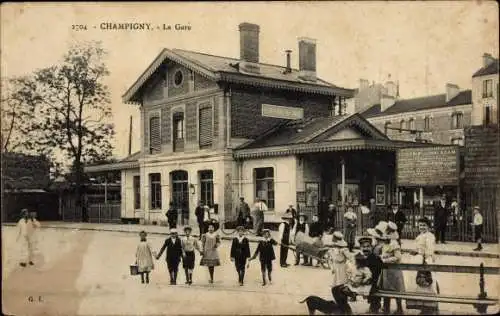 Ak Champigny Val de Marne, Der Bahnhof