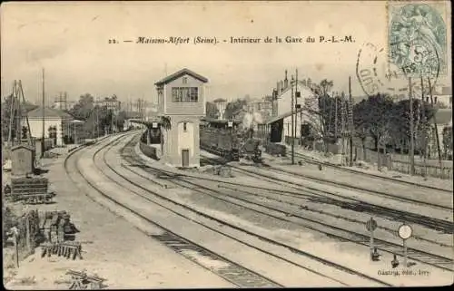 Ak Maisons-Alfort Val de Marne, Innenraum des Bahnhofs