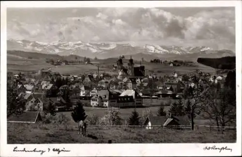 Ak Lindenberg im Allgäu Schwaben, Alpen, Panorama, Kirche, Kuh