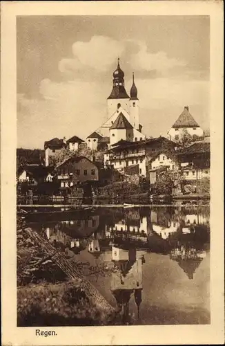 Ak Regen im Bayerischen Wald, Kirche, Ortsansicht