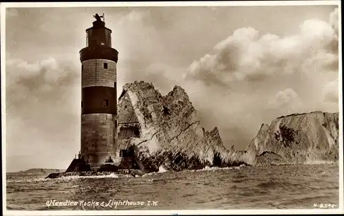 Ak Isle of Wight England, Needles Rocks, Leuchtturm