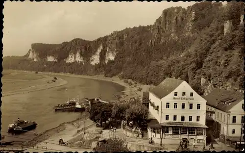 Ak Rathen an der Elbe Sächsische Schweiz, Hotel Erbgericht, Fähre