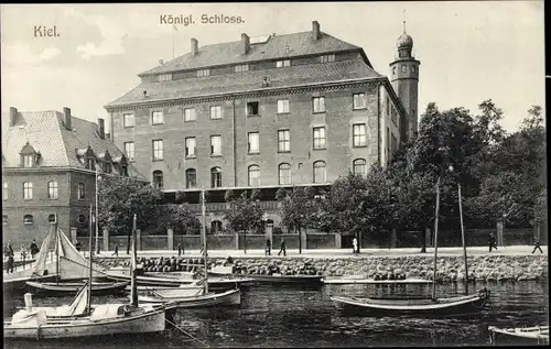 Ak Kiel in Schleswig Holstein, königliches Schloss, Boote