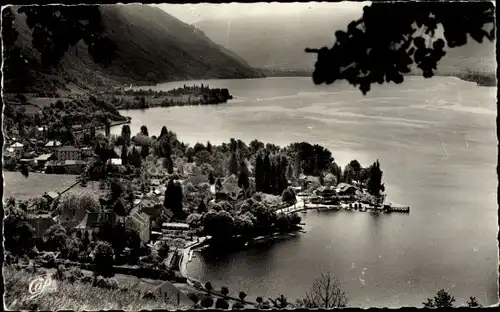 Ak Annecy Haute Savoie, See, Blick auf die Bucht von Talloires