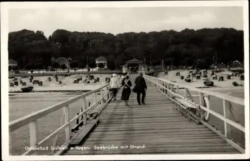 Ak Ostseebad Göhren auf Rügen, Seebrücke mit Strand