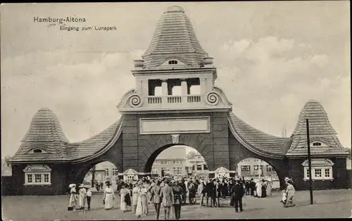 Ak Hamburg Altona, Eingang Lunapark, Passanten