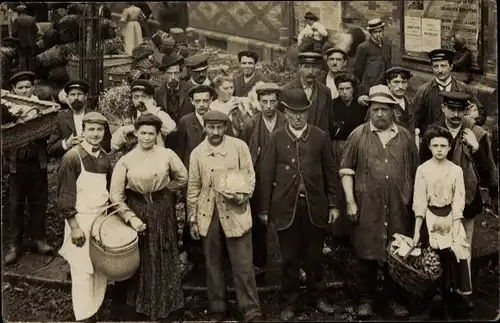 Foto Ak Paris I., Händler, Gruppenaufnahme