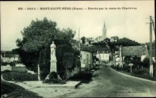 Ak Mont Saint Père Aisne, Eingang über die Straße Charteves