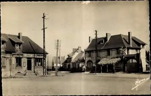 Ak Pinon Aisne, Place de l’Eglise