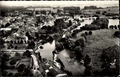 Ak Douzy Ardennes, La Chiers, Fliegeraufnahme