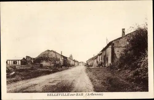 Ak Belleville sur Bar Ardennes, Straßenpartie