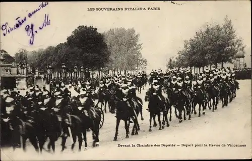 Ak Paris VII, Palais Bourbon, Chambre des Députés, Parade, Besuch Italienisches Königspaar