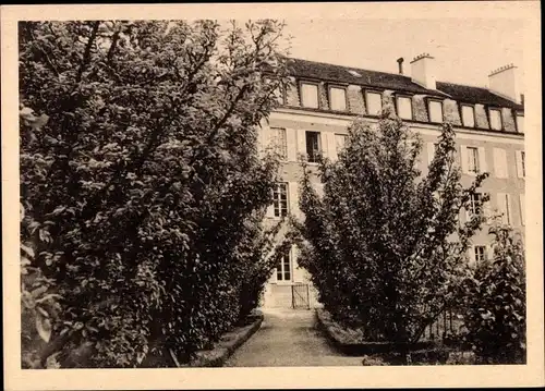 Ak Paris, Marie-Therese-Krankenstation, Westfassade